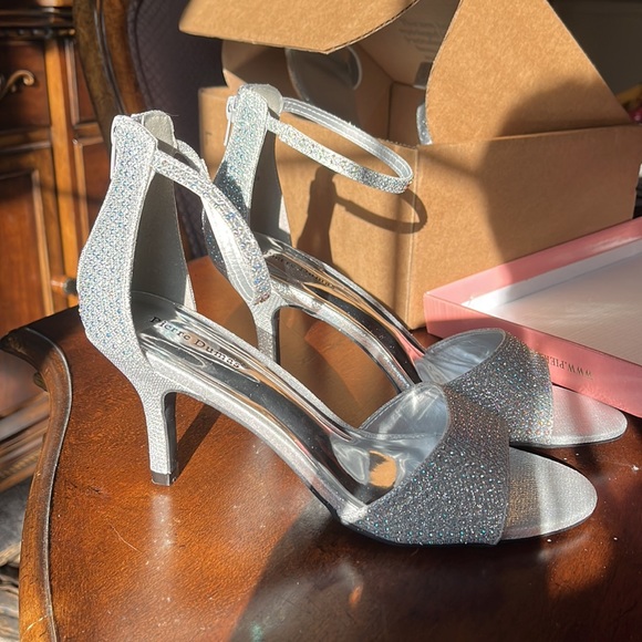 Silver kitten heel with iridescent gems on heel and toe - Picture 3 of 11